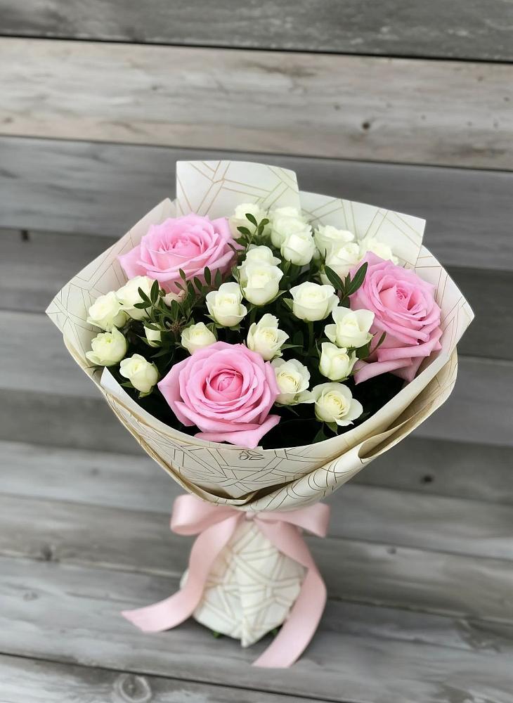 Букет цветов из: Розы в Ерофее Павловиче
