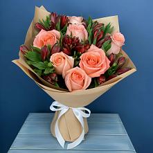 Букет цветов из:  Розы и Альстромерии #REPLACE_PRED# Ерофее Павловиче