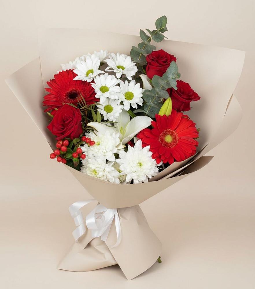 Букет цветов из: Розы, Хризантемы, Герберы и Лилии в Ерофее Павловиче