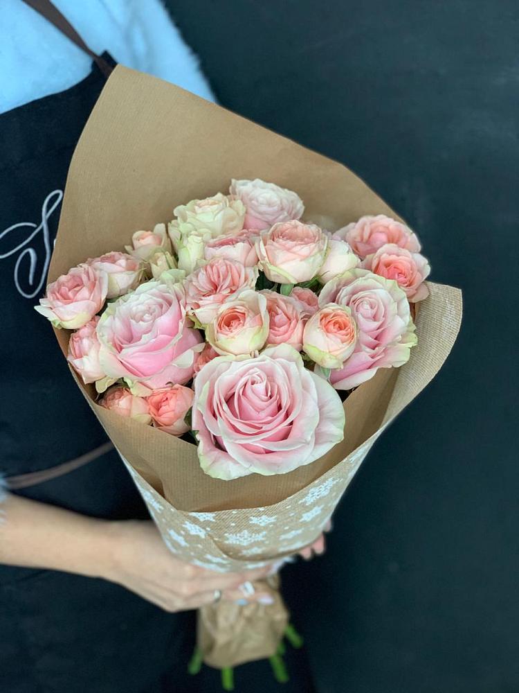 Букет цветов из: Хризантемы и Розы в Ерофее Павловиче