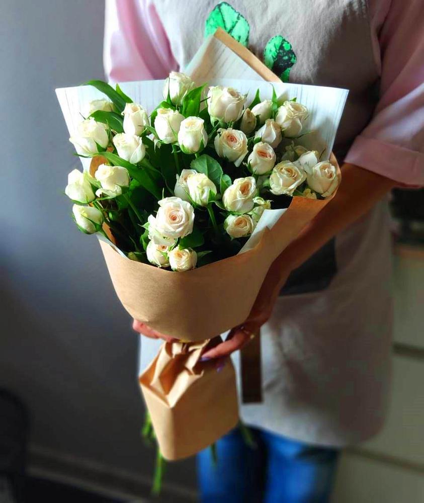 Букет цветов из: Розы в Ерофее Павловиче