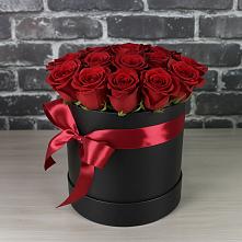 Цветочная композиция из Розы в шляпной коробке в Ерофее Павловиче