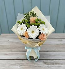 Букет цветов из:  Герберы, Розы и Хризантемы в Ерофее Павловиче