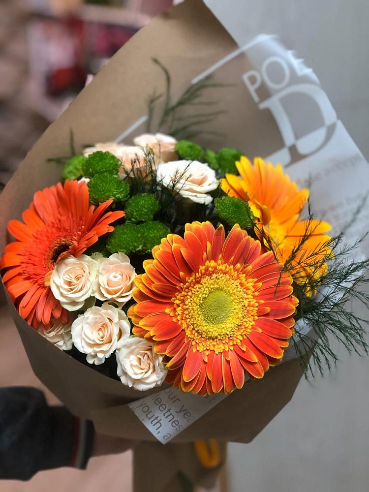 Букет цветов из: Герберы, Хризантемы и Розы в Ерофее Павловиче
