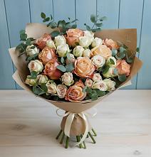 Букет цветов из:  Альстромерии и Розы в Ерофее Павловиче